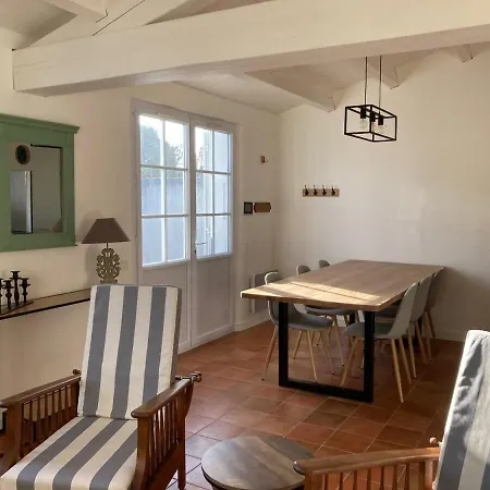 La Maison De La Petite Fontaine